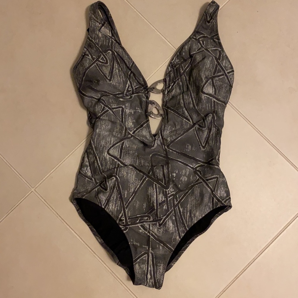 Gideon Obersen swimsuit. Grey/Silver Large